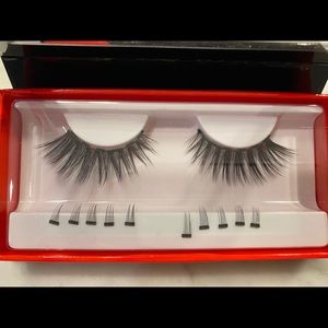 TORI BELLE Magnetic Lashes in Selfie